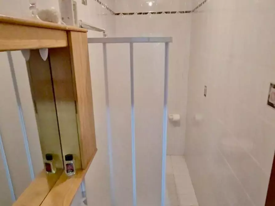 Immagine 23 di Villetta a schiera in vendita  a Calci