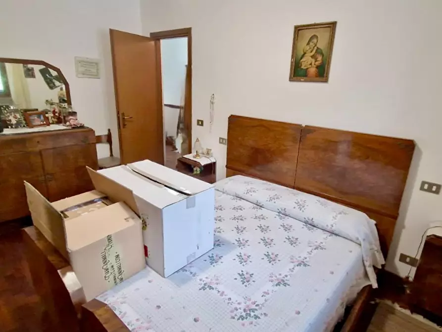 Immagine 17 di Villetta a schiera in vendita  a Calci