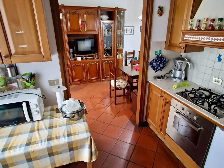 Immagine 7 di Villetta a schiera in vendita  a Calci