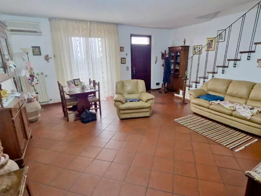 Immagine 4 di Villetta a schiera in vendita  a Calci