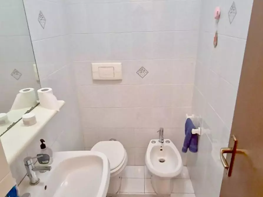 Immagine 25 di Villetta a schiera in vendita  a Calci