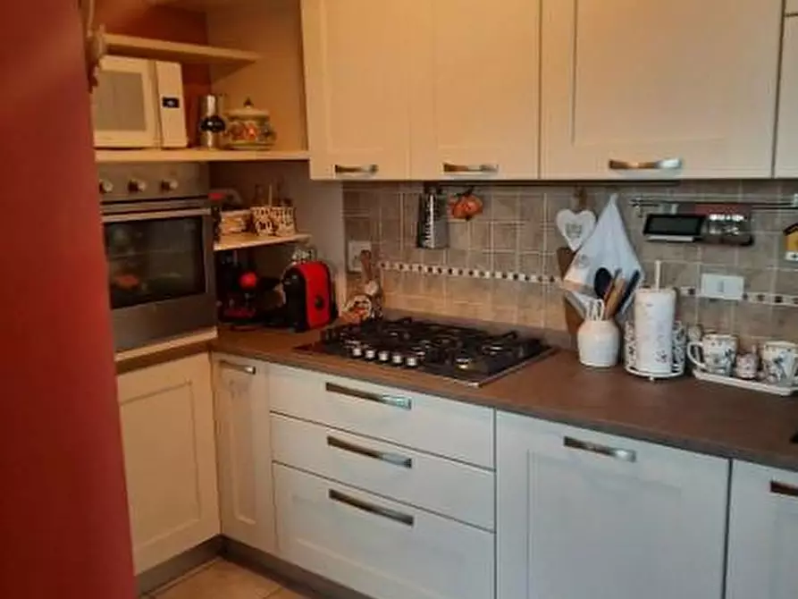 Immagine 7 di Villa in vendita  a Capannori