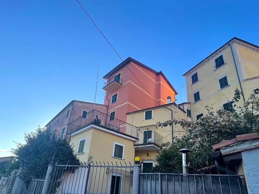 Immagine 4 di Terratetto in vendita  a Lerici