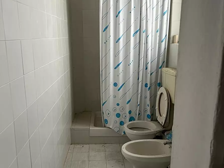 Immagine 27 di Palazzo in vendita  a Pisa