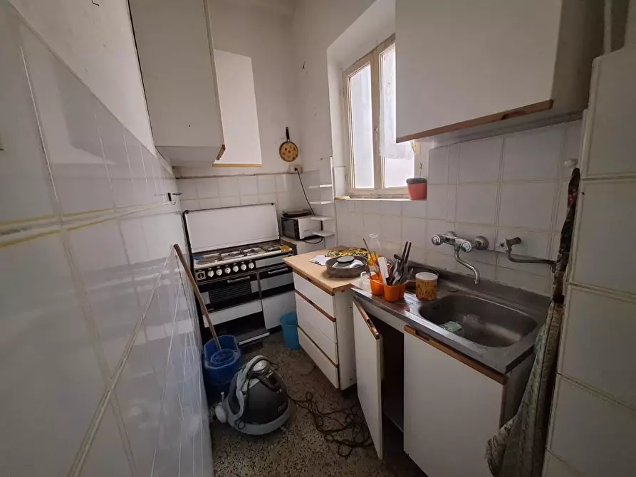 Immagine 22 di Palazzo in vendita  a Pisa