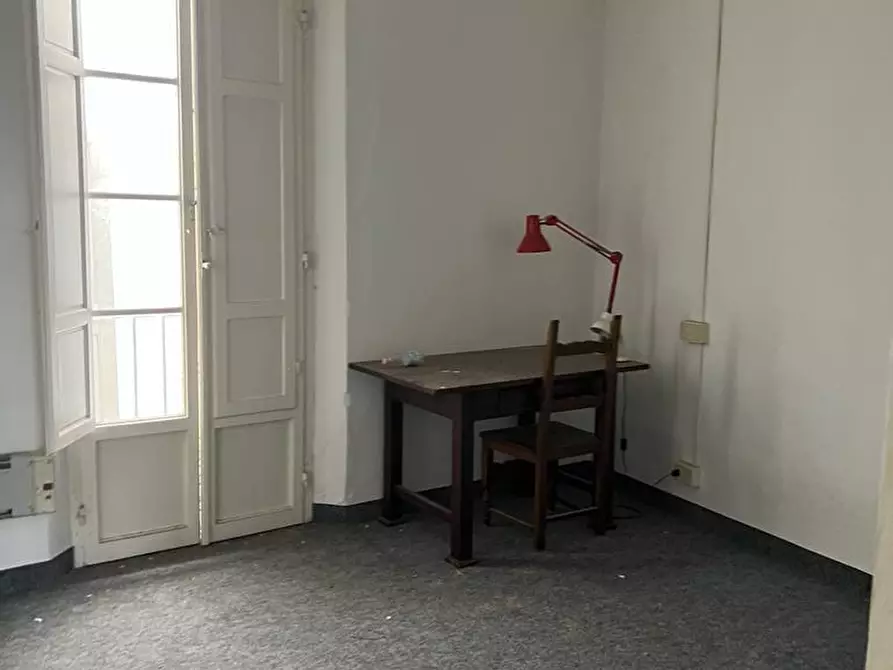 Immagine 26 di Palazzo in vendita  a Pisa