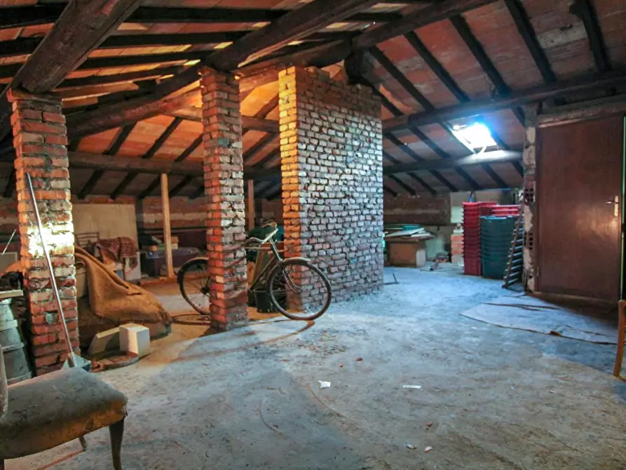 Immagine 21 di Villa in vendita  a Lamporecchio