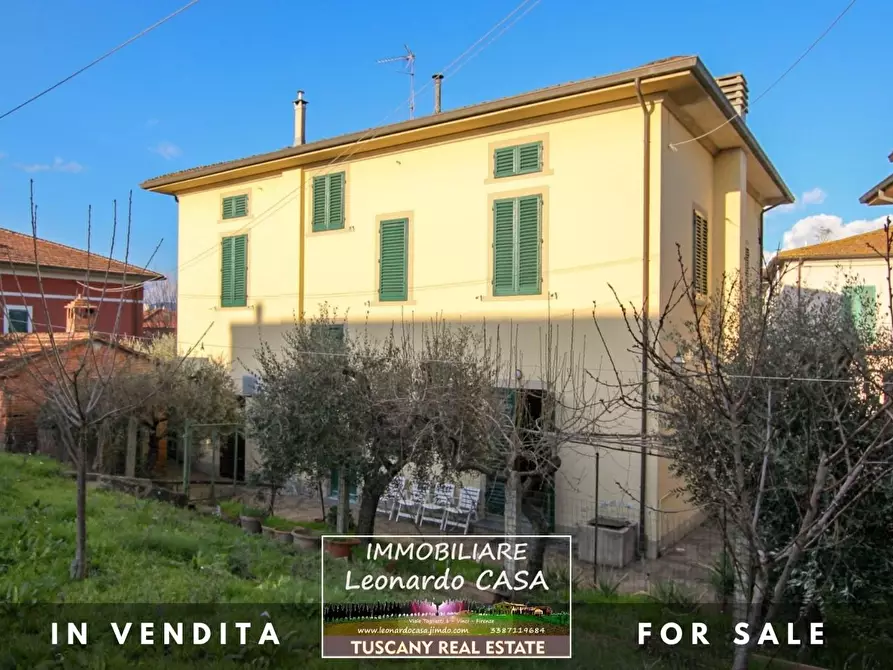 Immagine 1 di Villa in vendita  a Lamporecchio