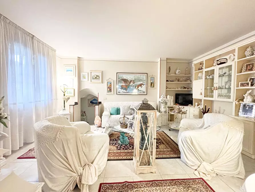 Immagine 6 di Appartamento in vendita  a Empoli