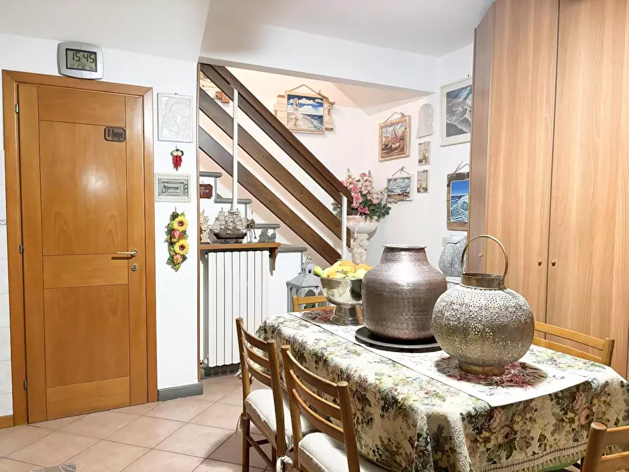 Immagine 20 di Appartamento in vendita  a Empoli