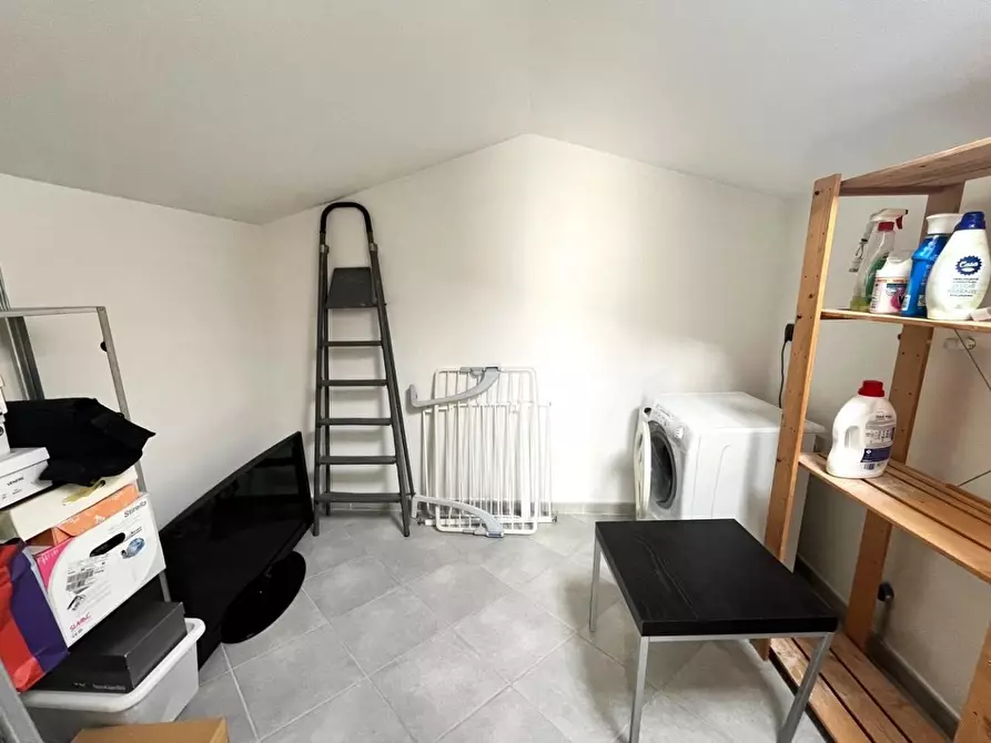 Immagine 6 di Appartamento in vendita  a San Gimignano