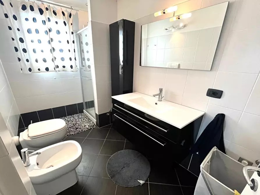 Immagine 9 di Appartamento in vendita  a San Gimignano