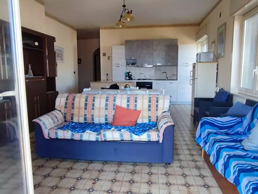 Immagine 27 di Appartamento in vendita  a Giardini-Naxos