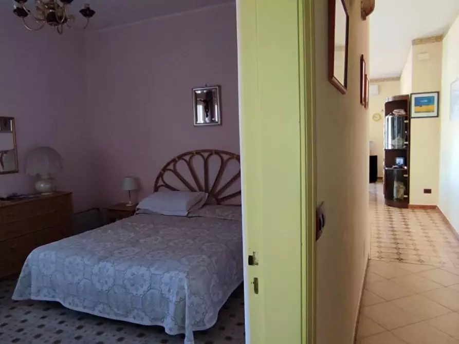 Immagine 37 di Appartamento in vendita  a Giardini-Naxos