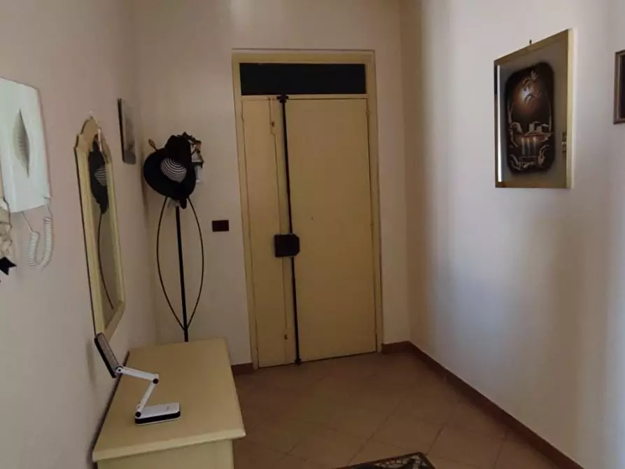 Immagine 31 di Appartamento in vendita  a Giardini-Naxos