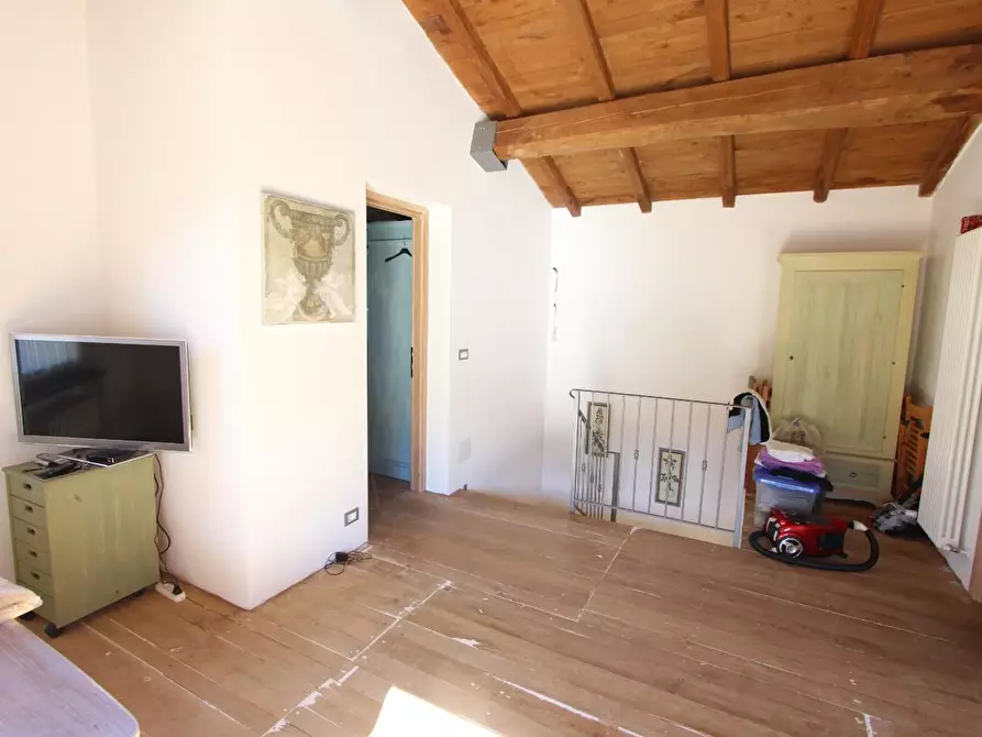 Immagine 44 di Casa indipendente in vendita  a Aulla