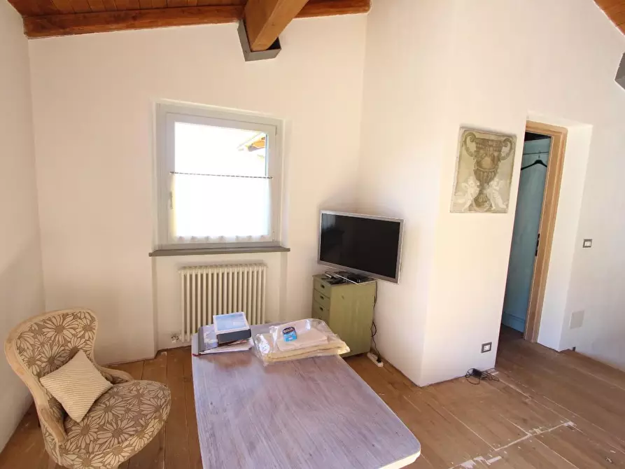 Immagine 41 di Casa indipendente in vendita  a Aulla