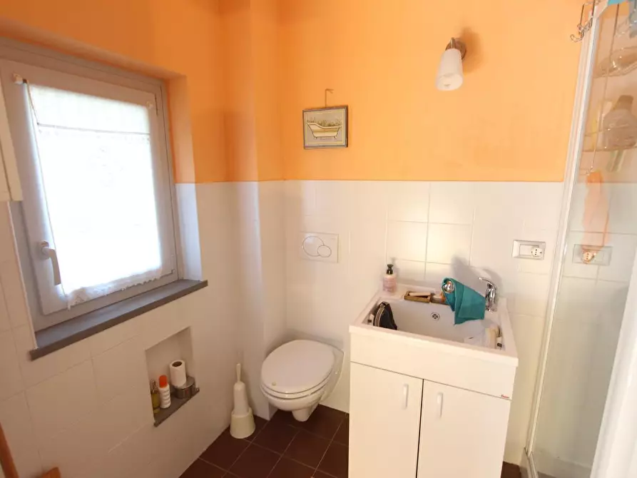 Immagine 37 di Casa indipendente in vendita  a Aulla