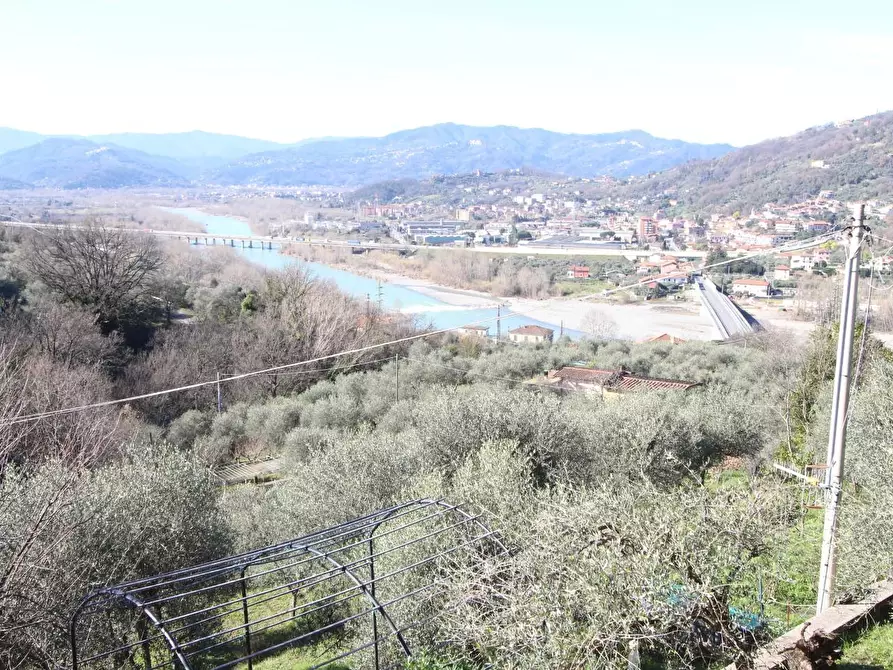 Immagine 35 di Casa indipendente in vendita  a Aulla