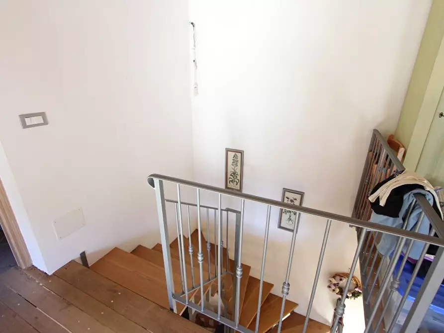 Immagine 26 di Casa indipendente in vendita  a Aulla