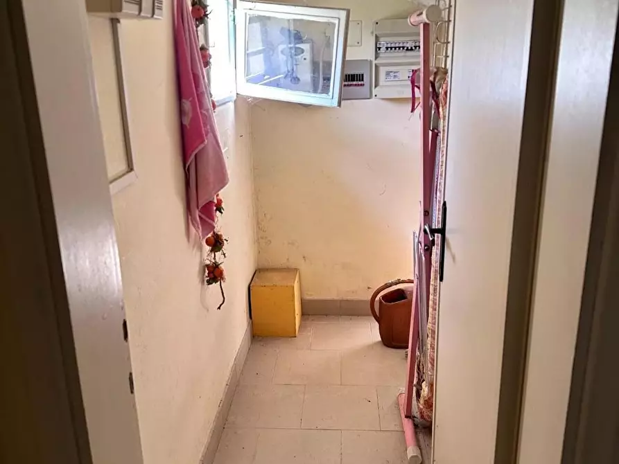 Immagine 14 di Casa bifamiliare in vendita  a Lucca