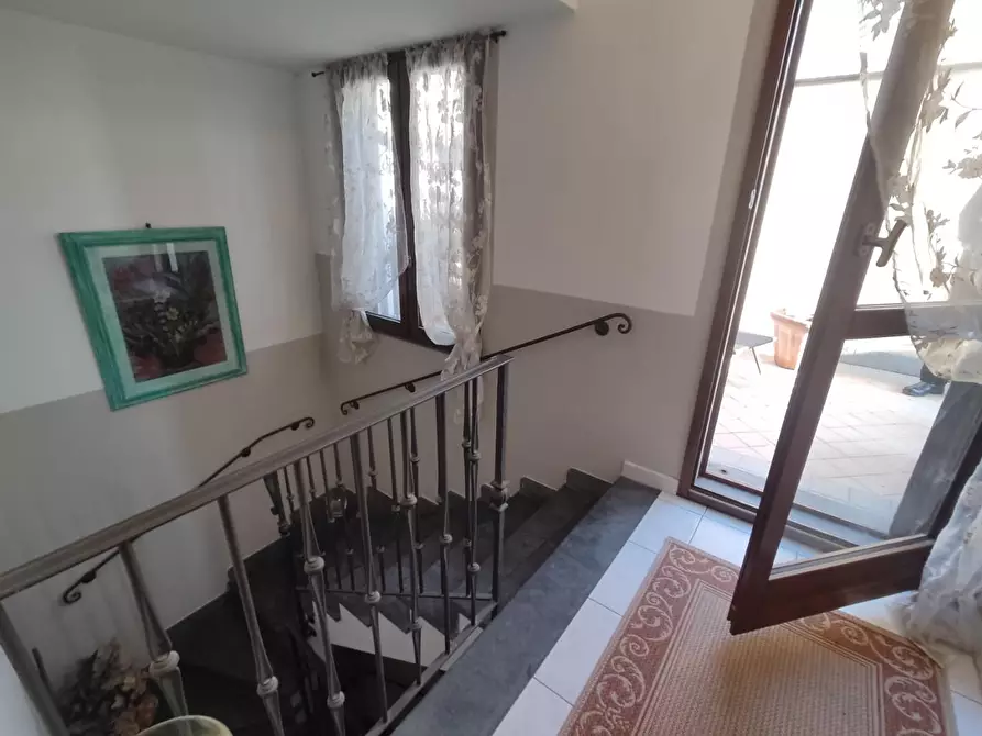Immagine 13 di Casa bifamiliare in vendita  a Seravezza