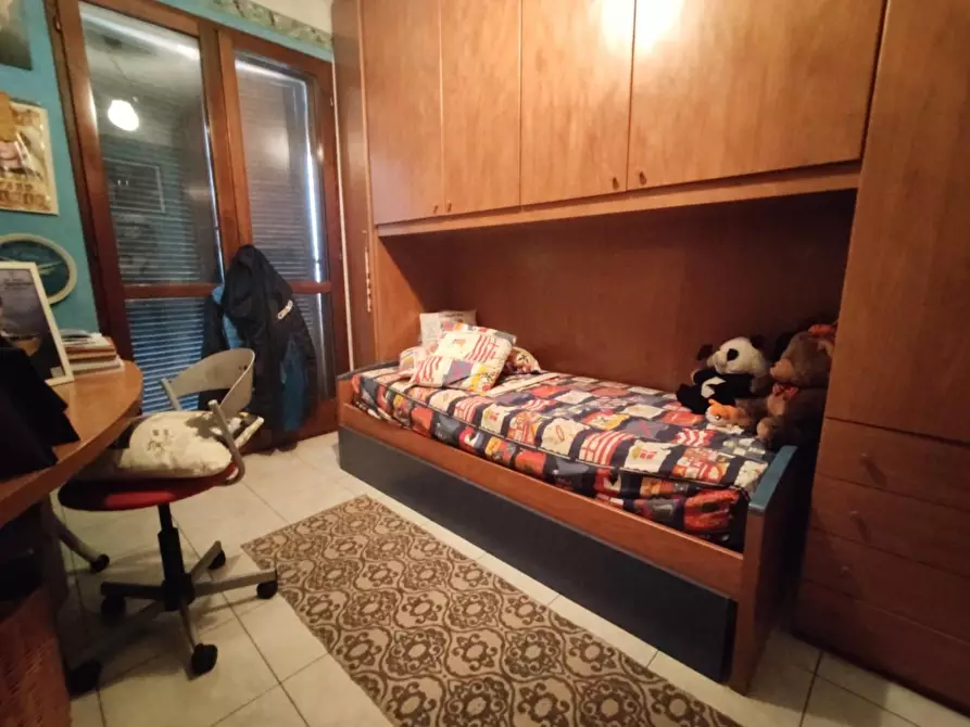 Immagine 10 di Casa bifamiliare in vendita  a Seravezza