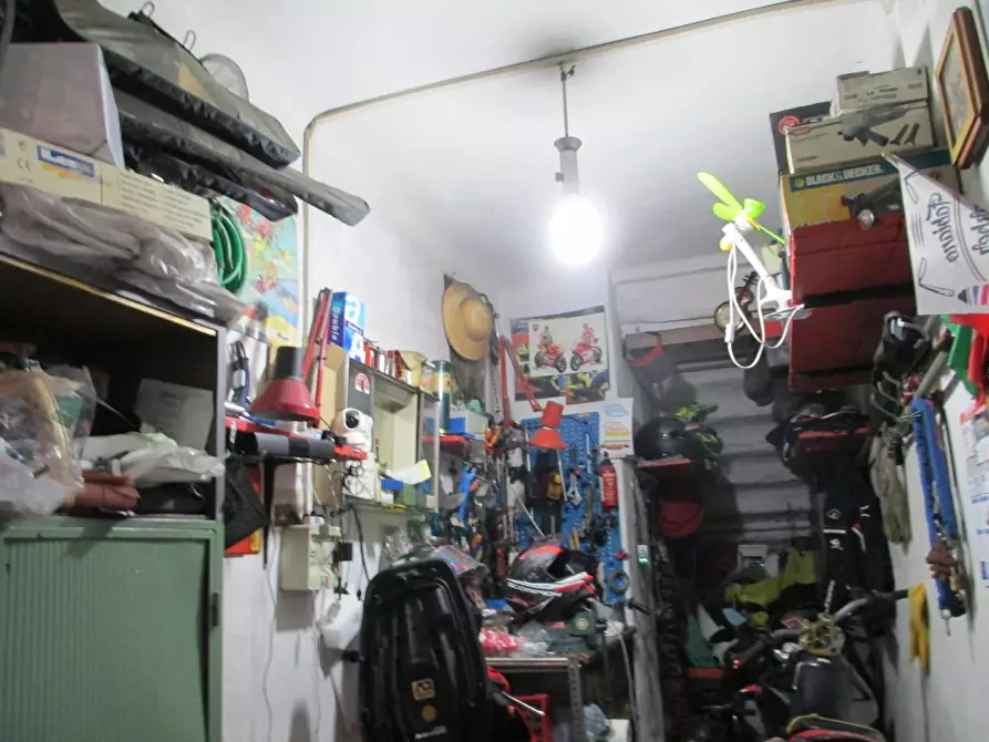 Immagine 11 di Appartamento in vendita  a Pisa