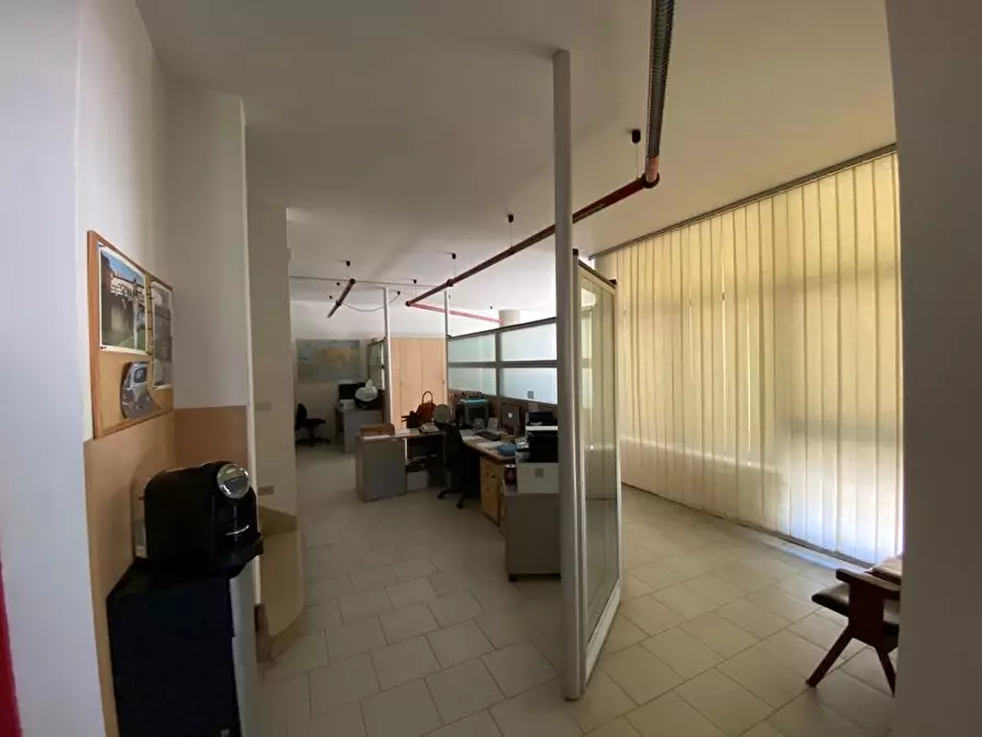 Immagine 3 di Ufficio in affitto  a San Miniato