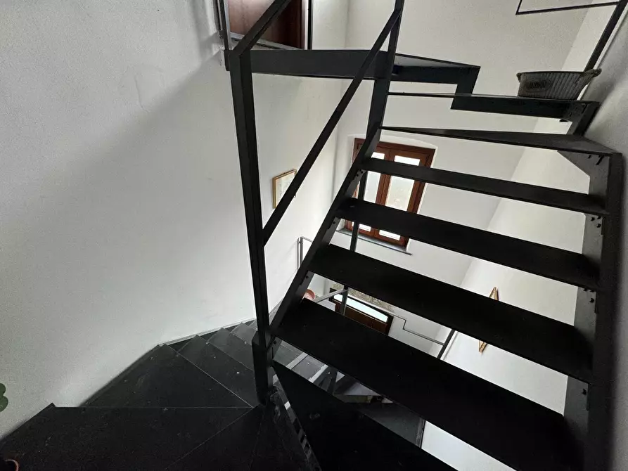 Immagine 13 di Appartamento in vendita  a Cascina