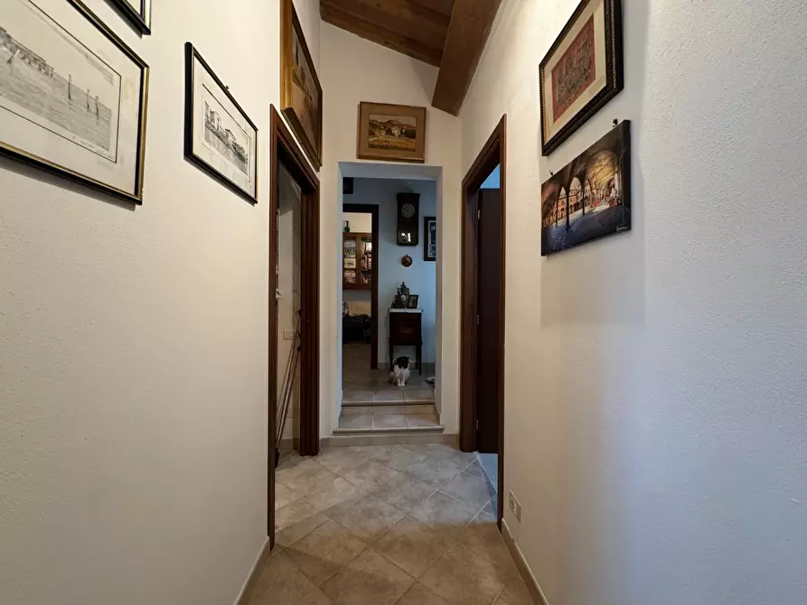 Immagine 11 di Appartamento in vendita  a Cascina