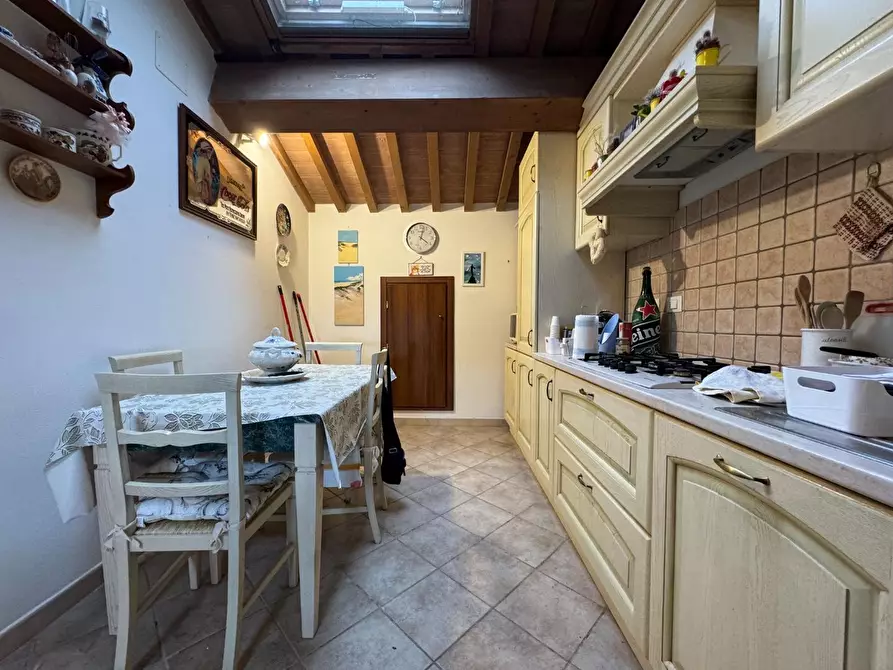 Immagine 4 di Appartamento in vendita  a Cascina