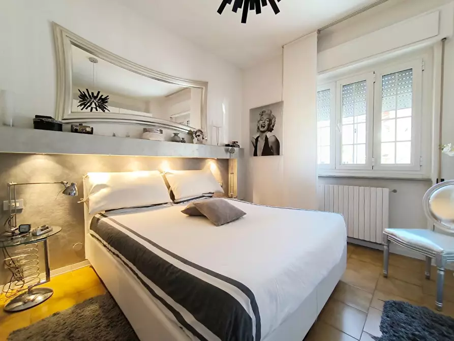 Immagine 7 di Casa bifamiliare in vendita  a Carrara