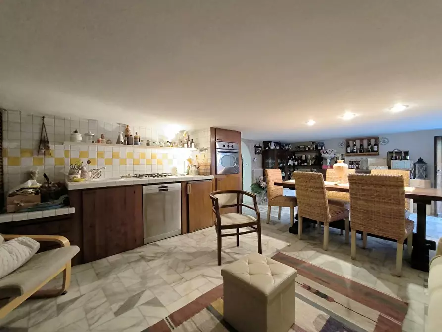 Immagine 24 di Casa bifamiliare in vendita  a Carrara