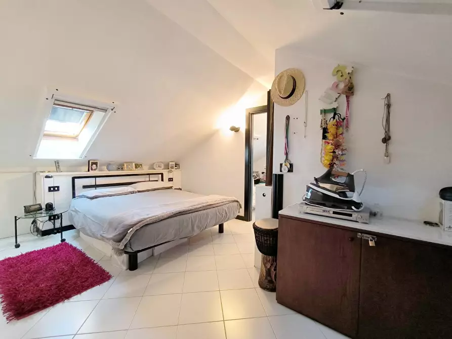 Immagine 17 di Casa bifamiliare in vendita  a Carrara