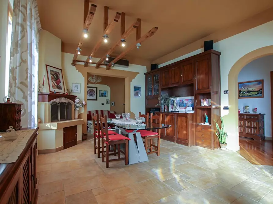 Immagine 19 di Casa colonica in vendita  a Cerreto Guidi