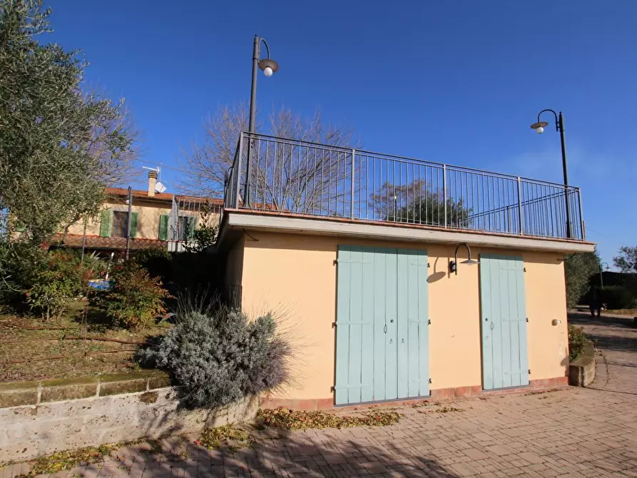 Immagine 32 di Casa colonica in vendita  a Cerreto Guidi
