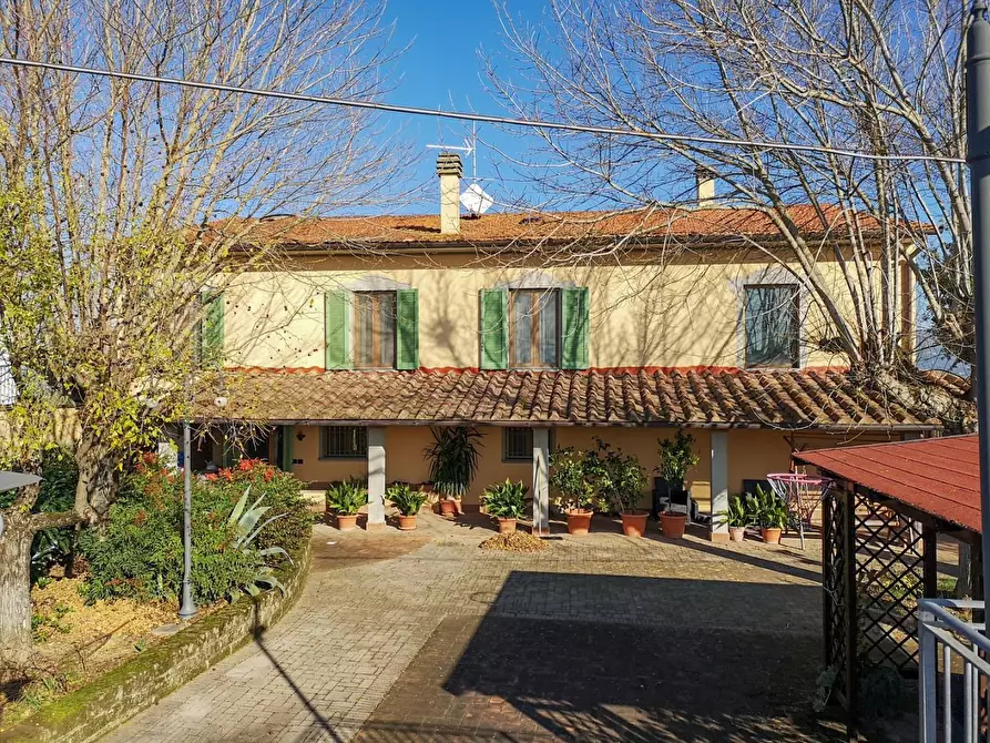 Immagine 6 di Casa colonica in vendita  a Cerreto Guidi