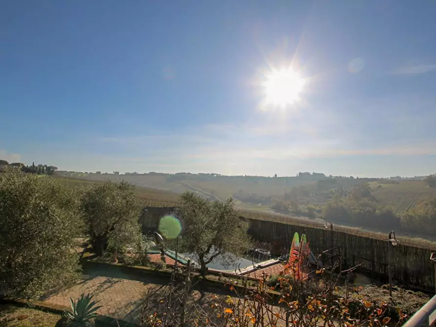 Immagine 35 di Casa colonica in vendita  a Cerreto Guidi