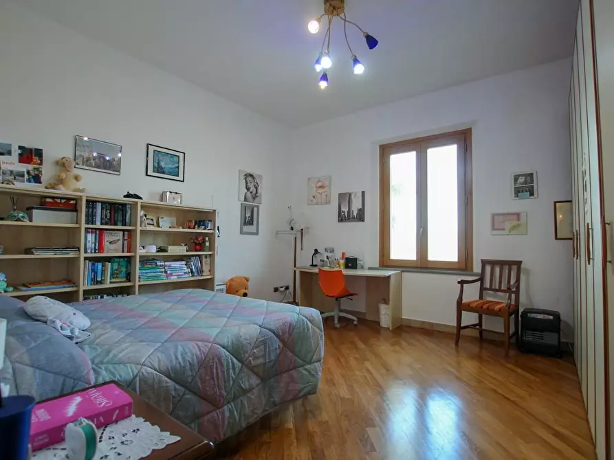 Immagine 28 di Casa colonica in vendita  a Cerreto Guidi