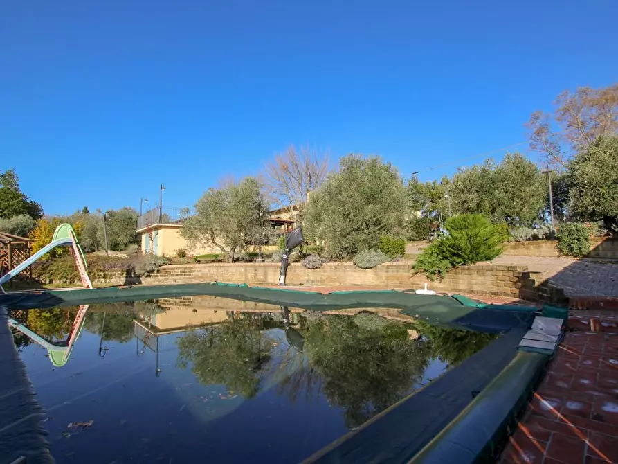 Immagine 41 di Casa colonica in vendita  a Cerreto Guidi