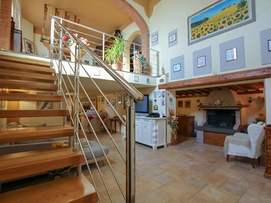 Immagine 10 di Casa colonica in vendita  a Cerreto Guidi