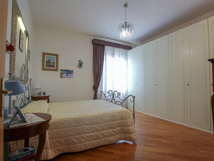 Immagine 29 di Casa colonica in vendita  a Cerreto Guidi