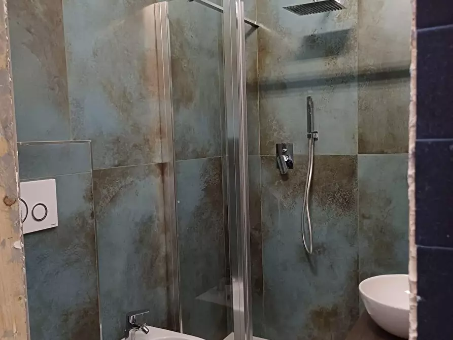 Immagine 5 di Locale commerciale in affitto  a Pisa