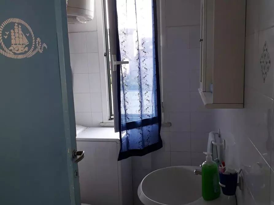 Immagine 7 di Appartamento in vendita  a Viareggio