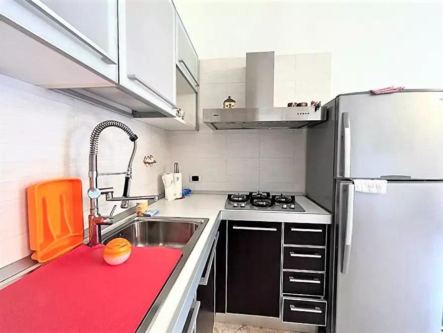 Immagine 6 di Appartamento in vendita  a Massa