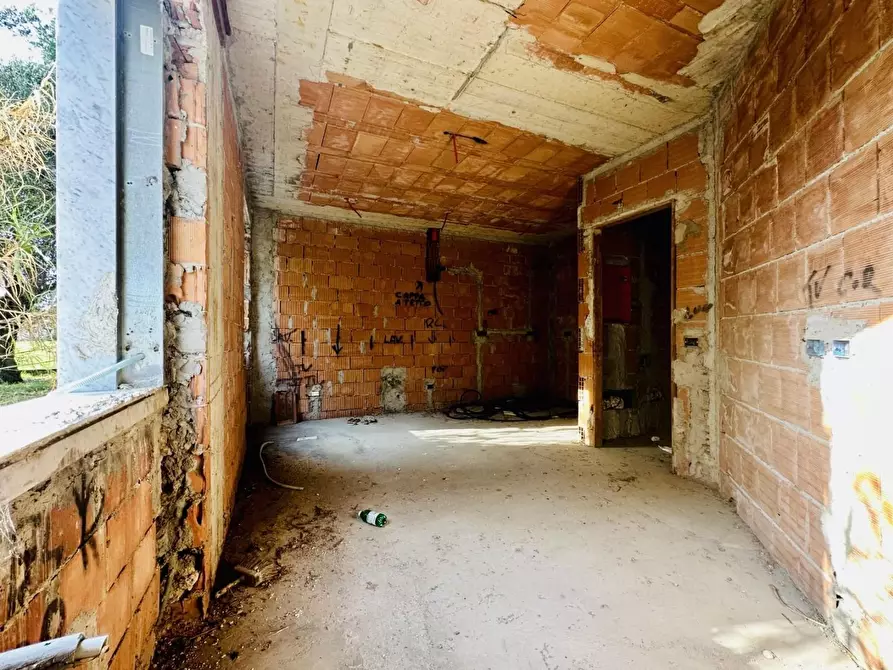 Immagine 3 di Casa indipendente in vendita  a Seravezza