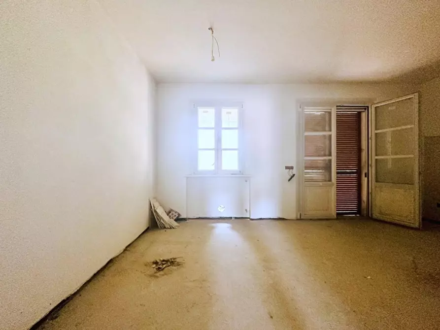 Immagine 5 di Villetta a schiera in vendita  a Seravezza