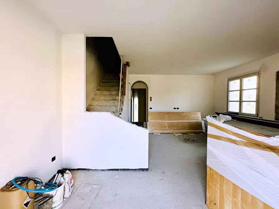 Immagine 3 di Villetta a schiera in vendita  a Seravezza