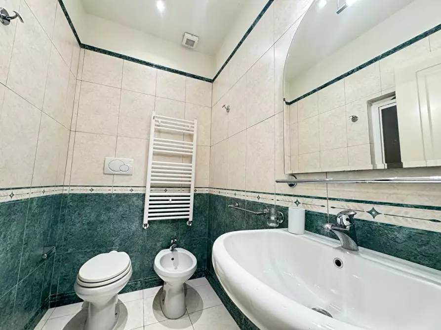 Immagine 5 di Appartamento in affitto  a Forte Dei Marmi